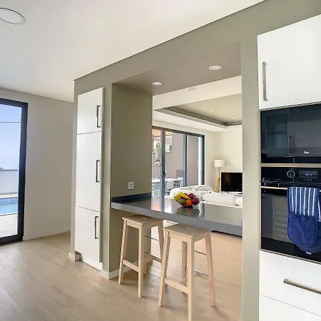 Evoque By Lovelystay Villa Arco da Calheta (Madeira)