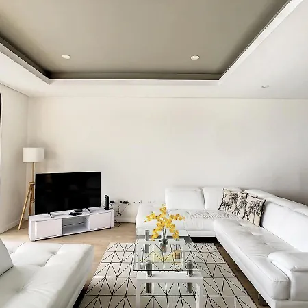 Evoque By Lovelystay *