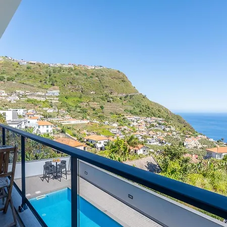 Evoque - Pool Oceanview Villa By Lovelystay Villa