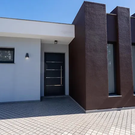 Villa Evoque - Pool Oceanview Villa By Lovelystay *