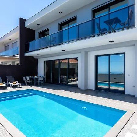 Villa Evoque - Pool Oceanview Villa By Lovelystay *