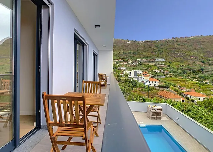 Vila Evoque By Lovelystay Arco da Calheta (Madeira)