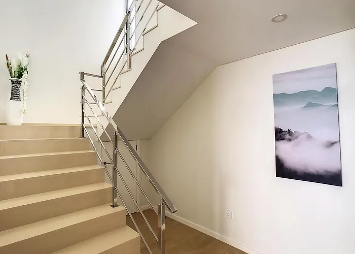 Evoque By Lovelystay